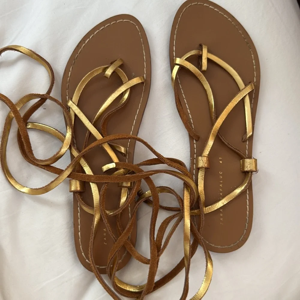 Zara LACE UP TIED FLAT LEATHER SANDALS 41 - Picture 5 of 6